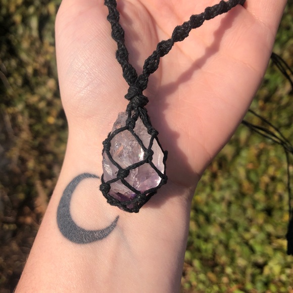 Amethyst Raw Macrame Necklace - Picture 4 of 8